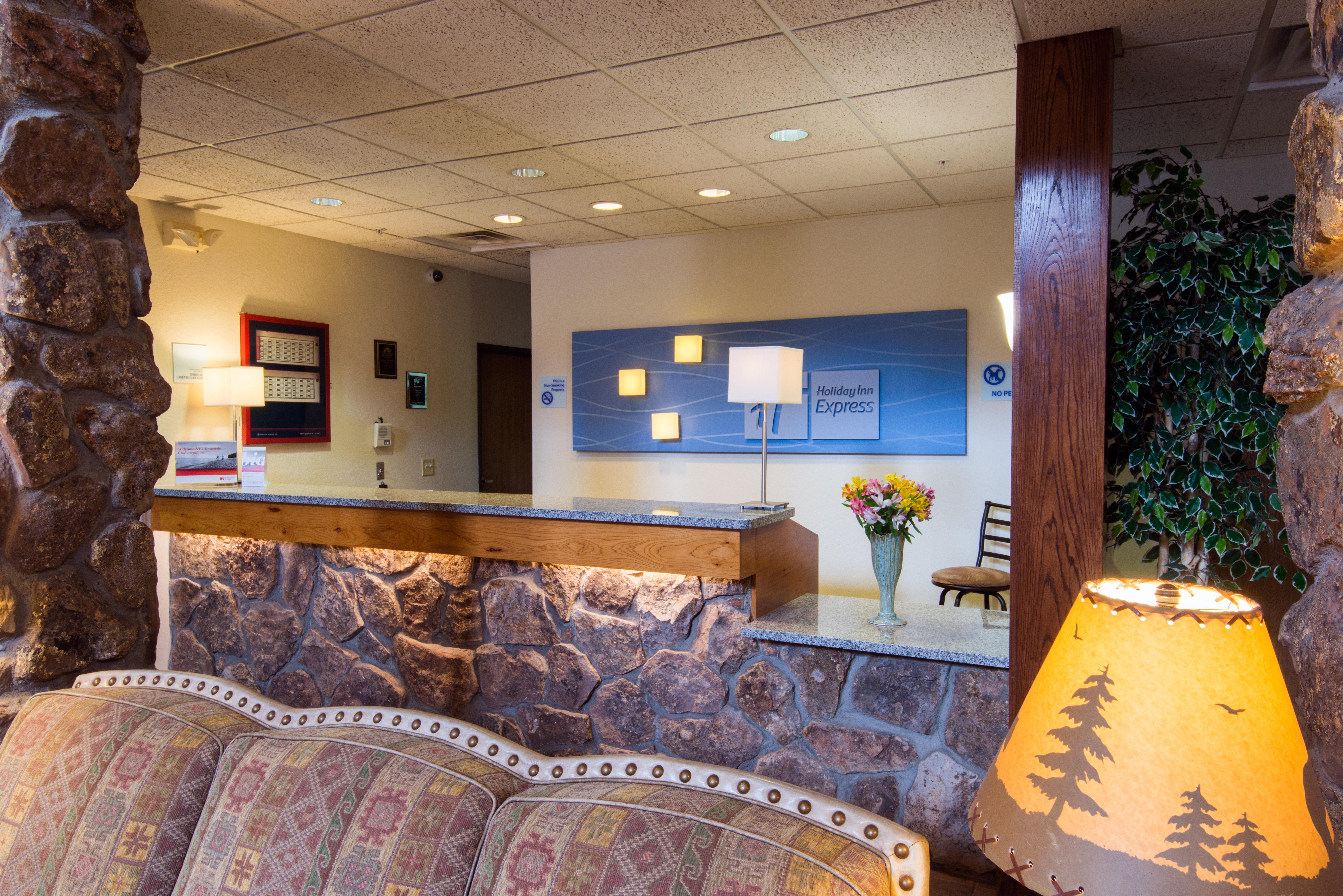 Comfort Inn & Suites Mt Rushmore Keystone Buitenkant foto