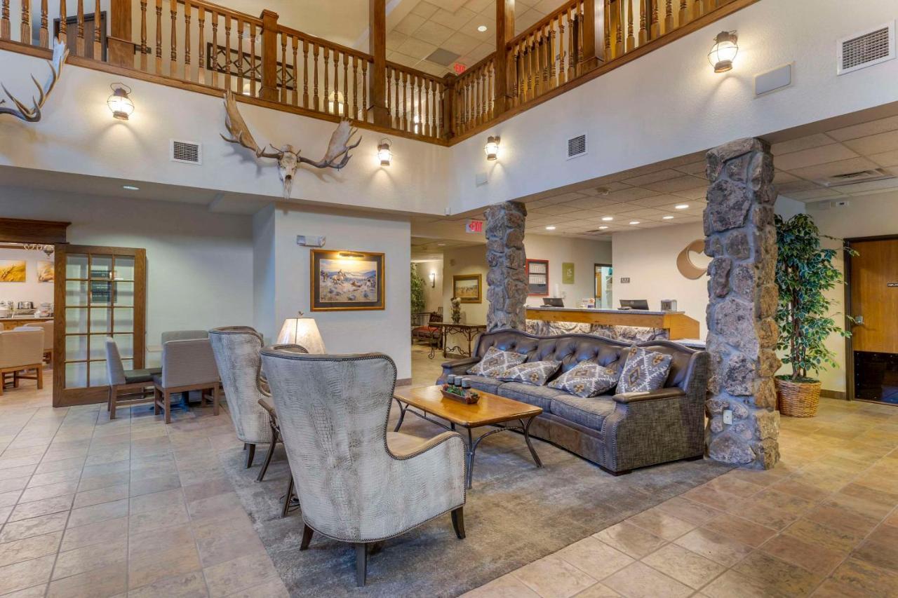 Comfort Inn & Suites Mt Rushmore Keystone Buitenkant foto