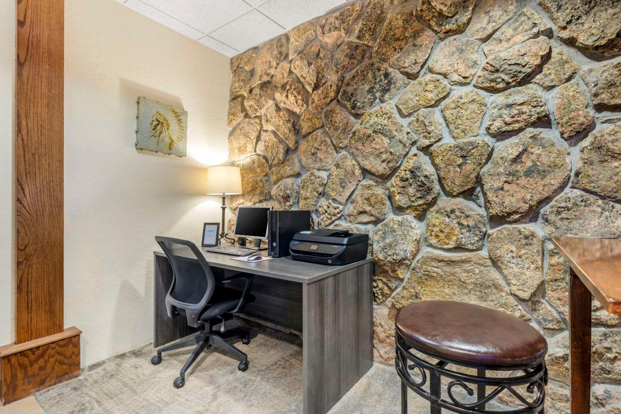 Comfort Inn & Suites Mt Rushmore Keystone Buitenkant foto