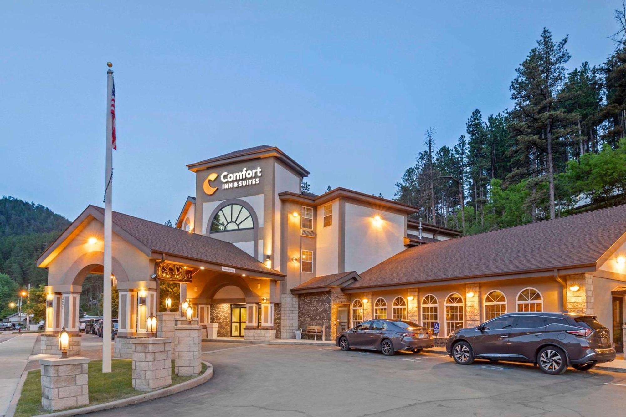 Comfort Inn & Suites Mt Rushmore Keystone Buitenkant foto